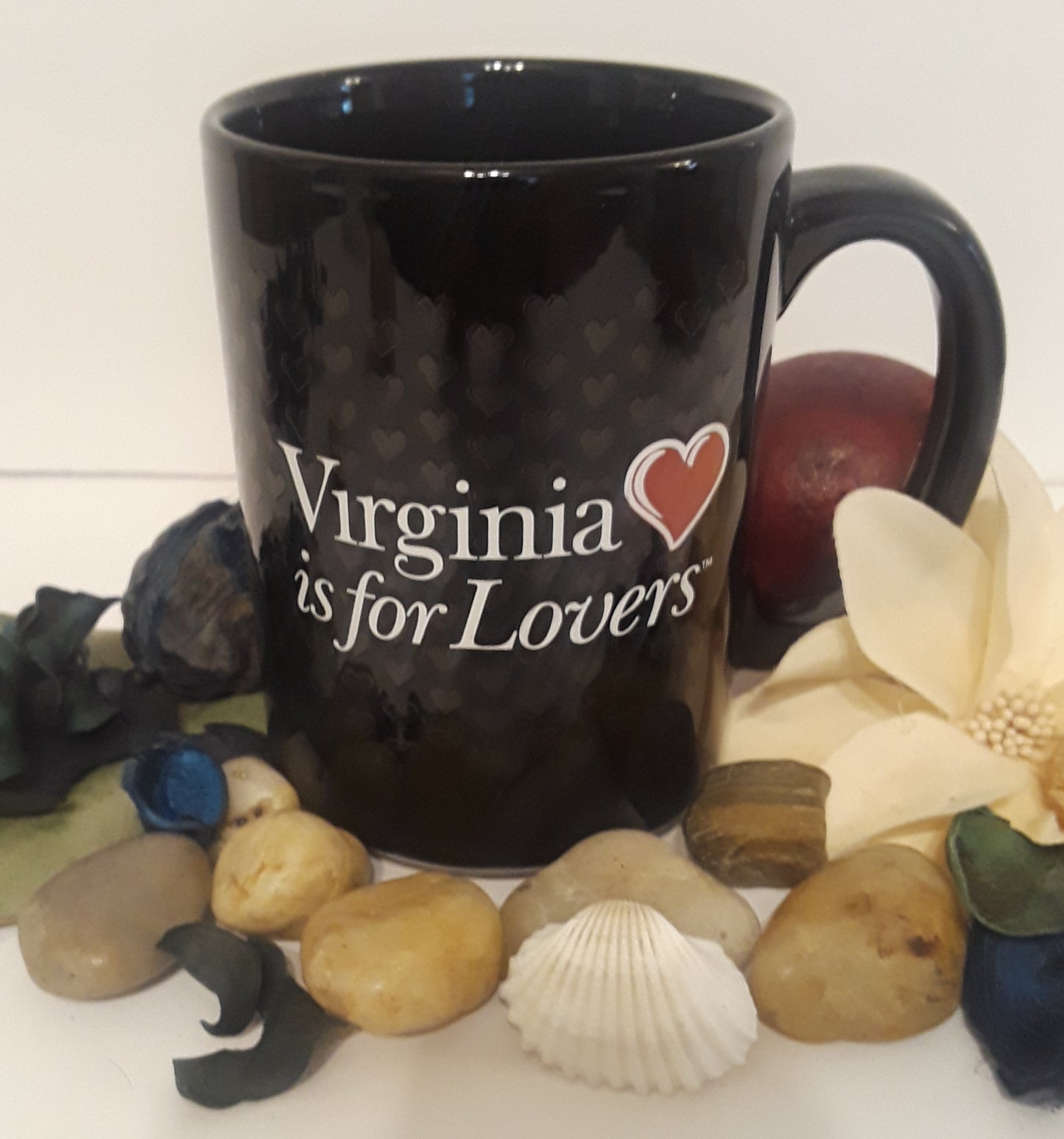 Virginia is for Lovers Mug 16oz